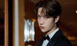 圈内爆料唐嫣肖战,神秘新剧引期待